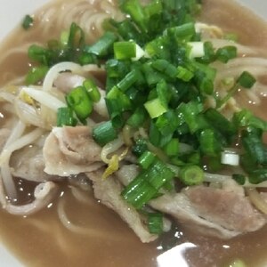 野菜入豚骨醤油ラーメン